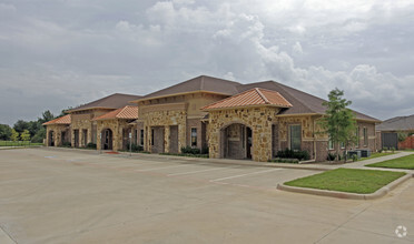 3504 Corinth Pky, Corinth, TX for sale Primary Photo- Image 1 of 1