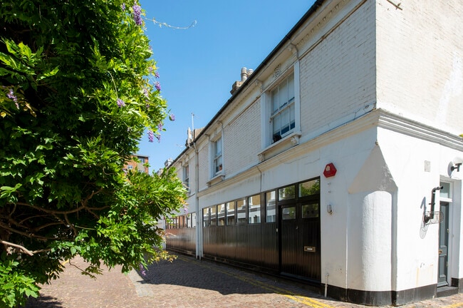 More details for 15-16 Pembroke Mews, London - Office to Rent