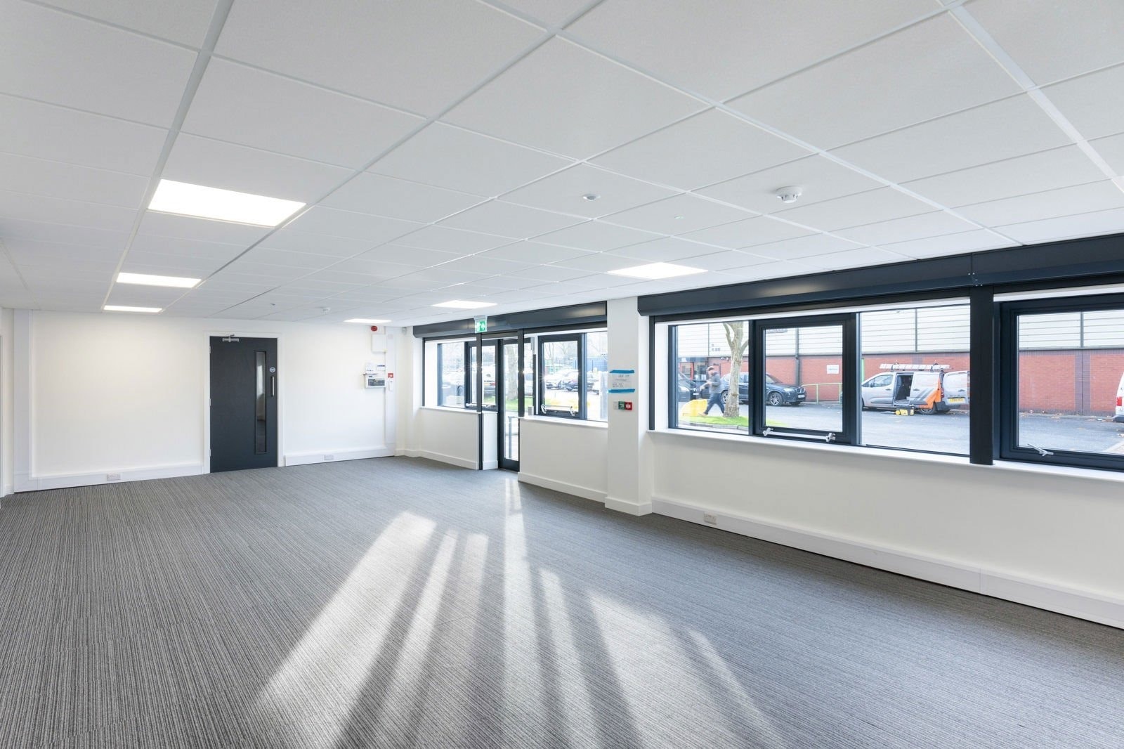 Lockwood Ct, Leeds to rent Interior Photo- Image 1 of 2