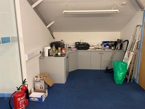 Rolls Mill Way, Sturminster Newton to rent Interior Photo- Image 2 of 3