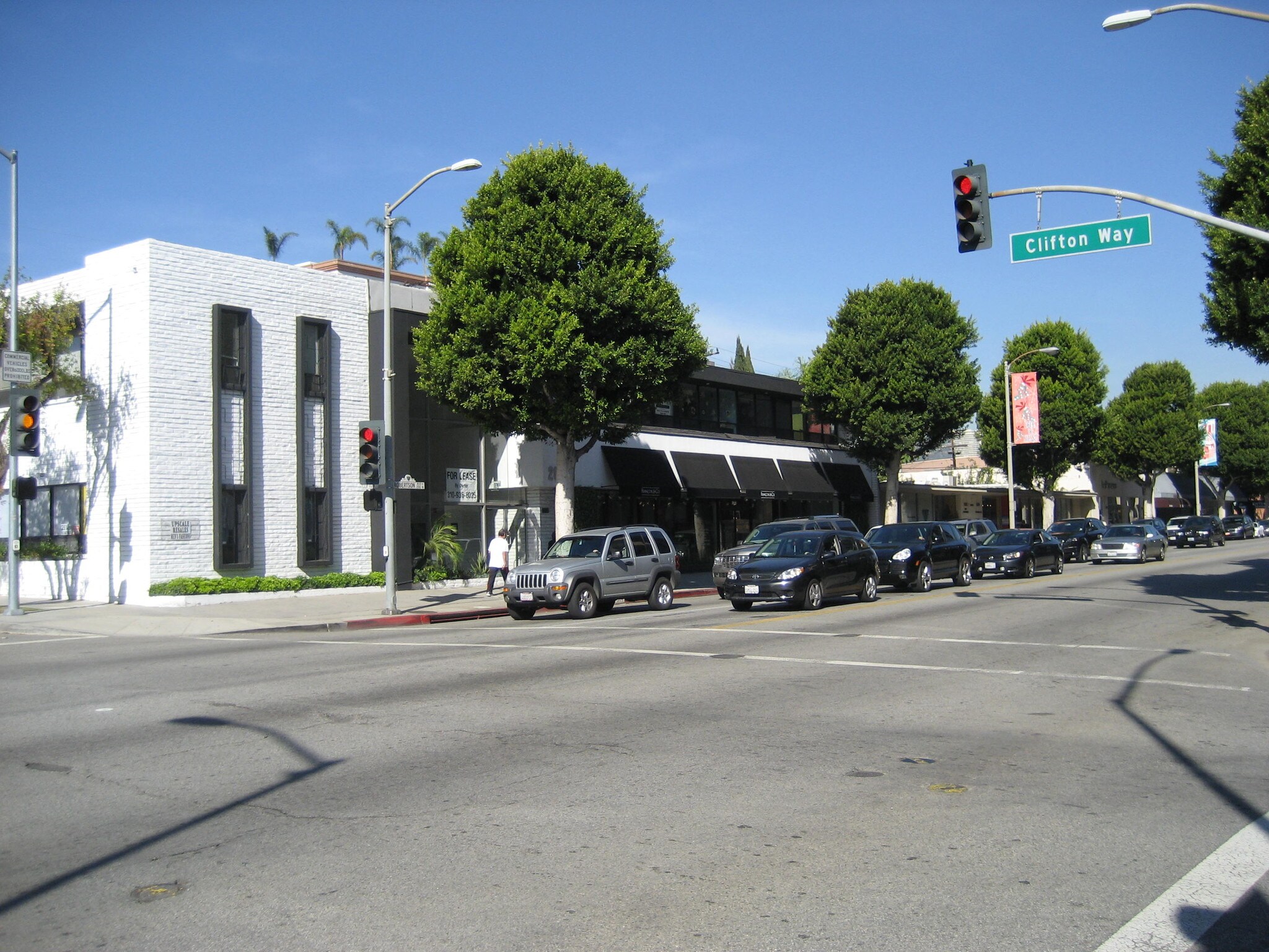 201-205 N Robertson Blvd, Beverly Hills, CA for sale Building Photo- Image 1 of 1