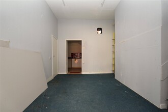 27 Huntriss Row, Scarborough for rent Interior Photo- Image 2 of 6