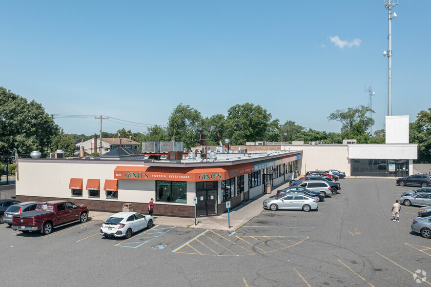 1615-1633 Dutch Broadway, Elmont, NY for sale - Primary Photo - Image 1 of 1