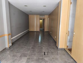 Retail in Olesa de Montserrat, Barcelona to rent Interior Photo- Image 1 of 8