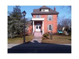 More details for 1391 Ontario St, Burlington, ON - Office for Sale