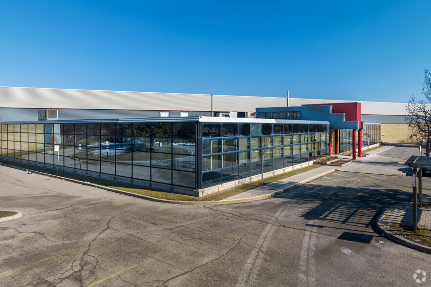 3105 Dixie Rd, Mississauga, ON for sale - Building Photo - Image 1 of 1