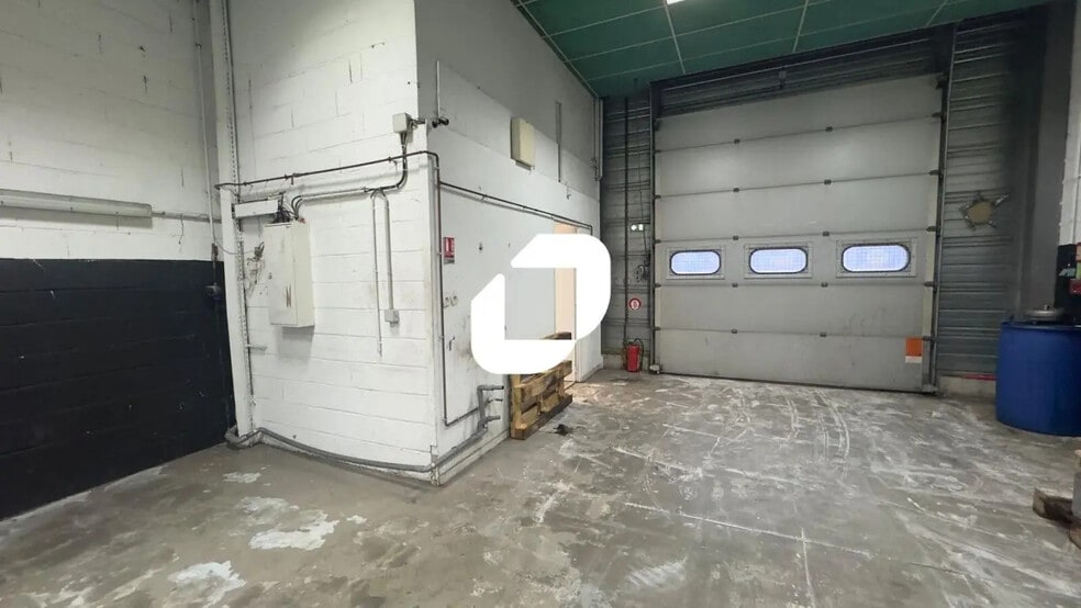 30 Rue Des Tuileries, Souffelweyersheim to rent - Interior Photo - Image 3 of 9