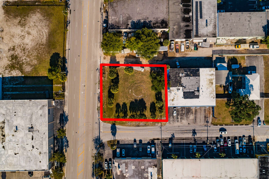 SW 14th Ave, Pompano Beach, FL for sale - Primary Photo - Image 1 of 1