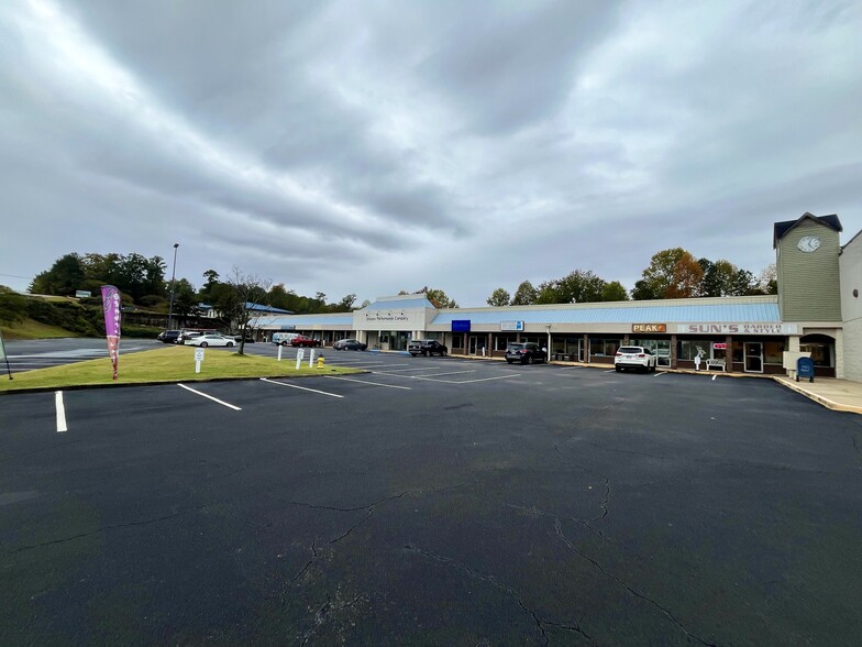 2110-2138 Columbiana Rd, Vestavia Hills, AL for rent - Building Photo - Image 1 of 6