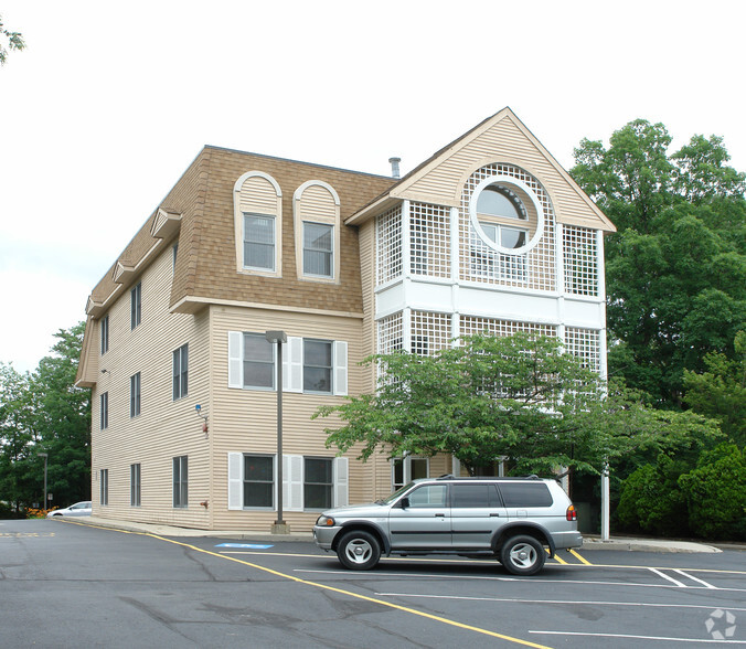 388 Lakehurst Rd, Toms River, NJ for sale - Primary Photo - Image 1 of 1