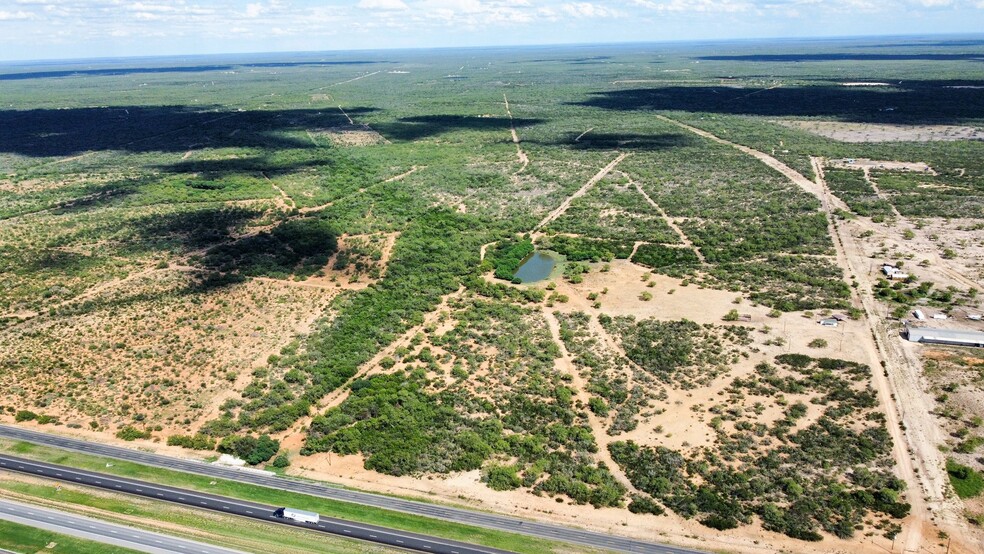 MM 47 IH-35 Acccess Rd. Cinco Estrellas Ranch, Cotulla, TX for sale - Aerial - Image 1 of 1