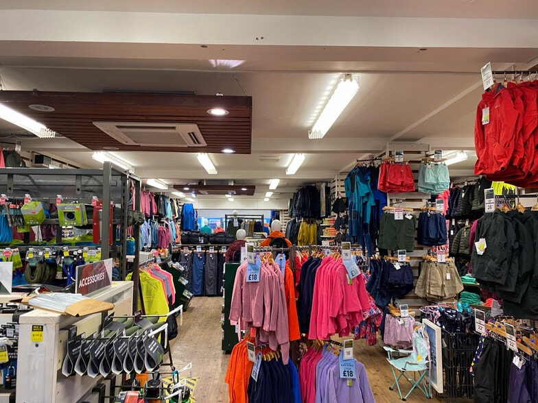 125-127 High St, Perth for sale - Interior Photo - Image 3 of 4