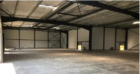 Retail in Anse for sale Interior Photo- Image 1 of 1