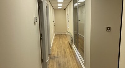 Southhook Rd, Kilmarnock to rent Interior Photo- Image 2 of 2