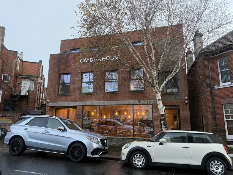 2A Addison Rd, Hove to rent - Building Photo - Image 2 of 2