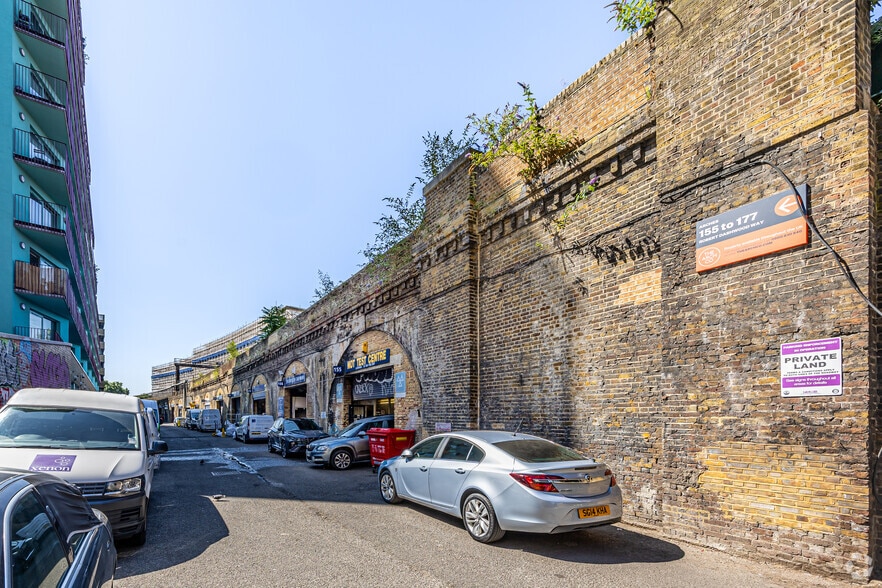 155-177 Robert Dashwood Way, London to rent - Building Photo - Image 2 of 2