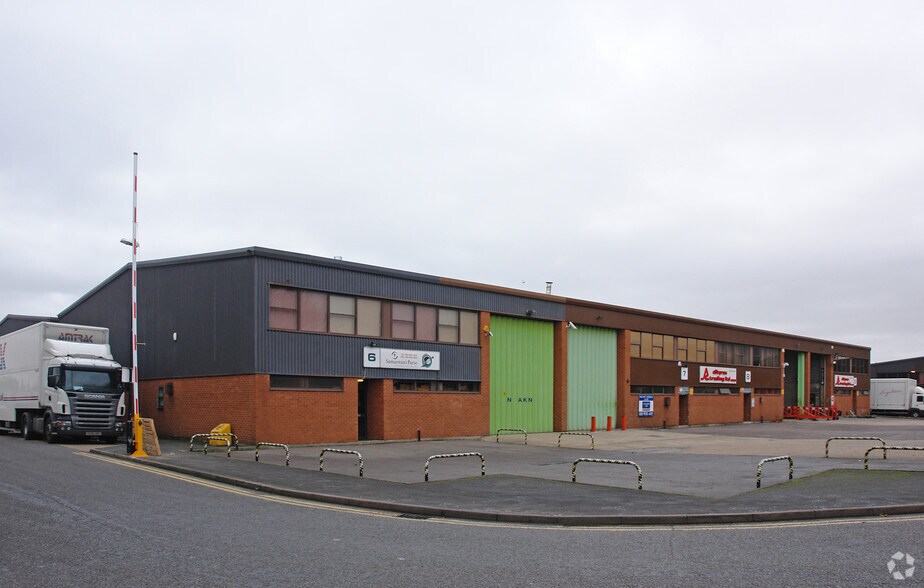 Southend Rd, Woodford Green for sale - Building Photo - Image 1 of 1