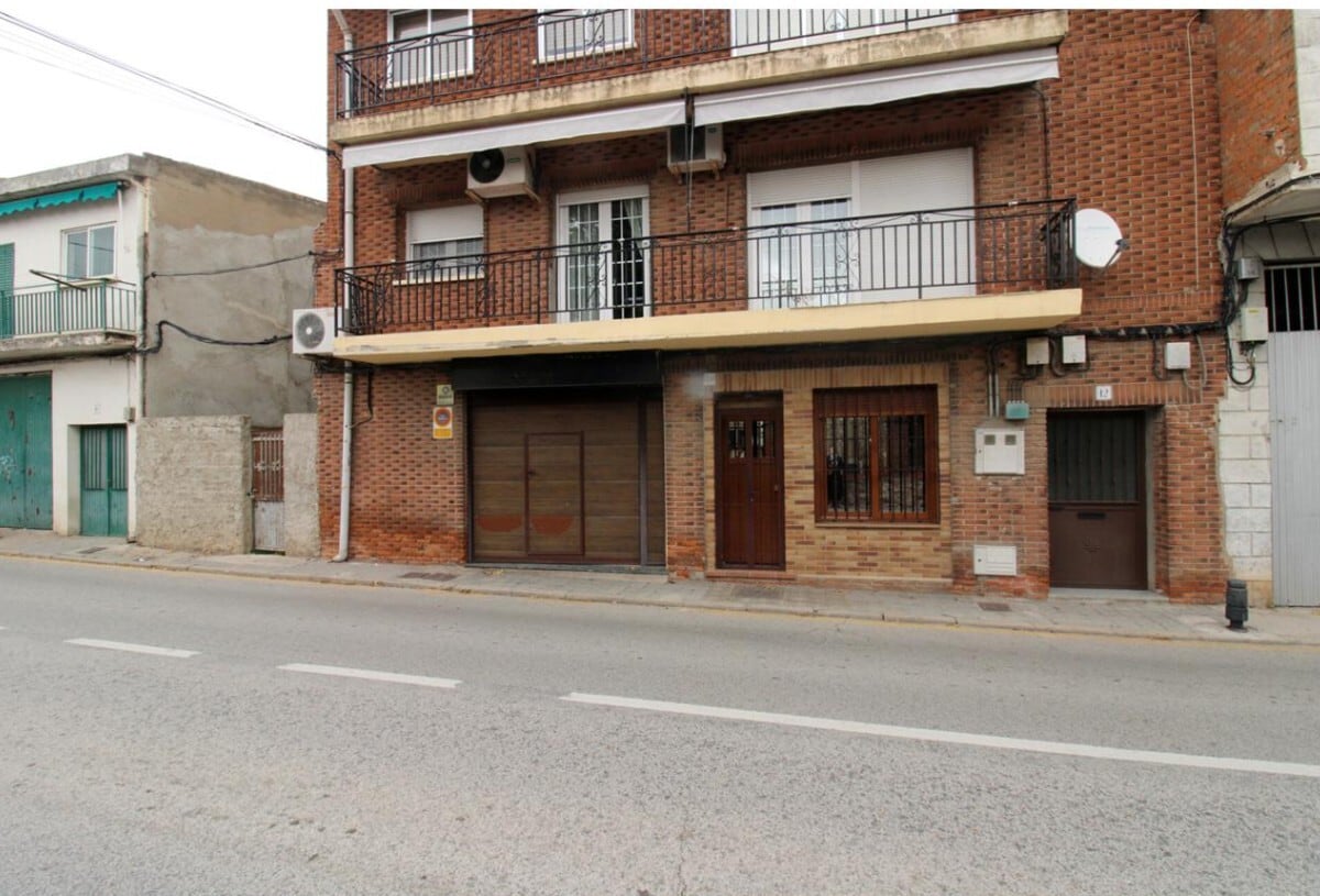 Retail in Torrelaguna, Madrid to rent Floor Plan- Image 1 of 4