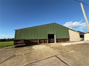 Beech Hill Rd, Reading to rent Building Photo- Image 1 of 3