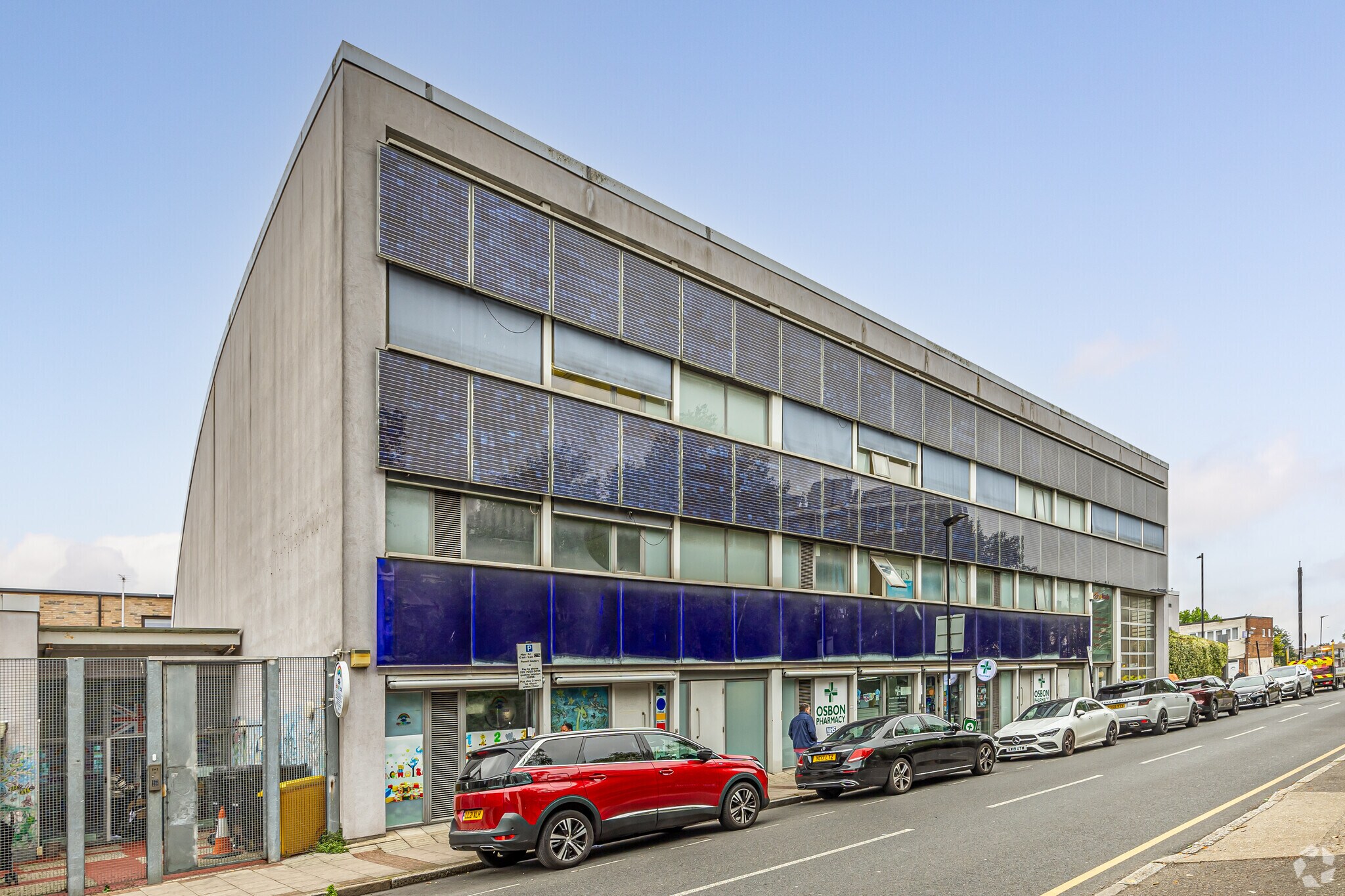 123 Star Ln, London for sale Building Photo- Image 1 of 1