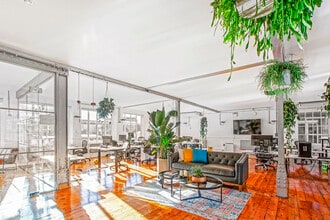 31-31A Great Sutton St, London to rent Interior Photo- Image 2 of 10