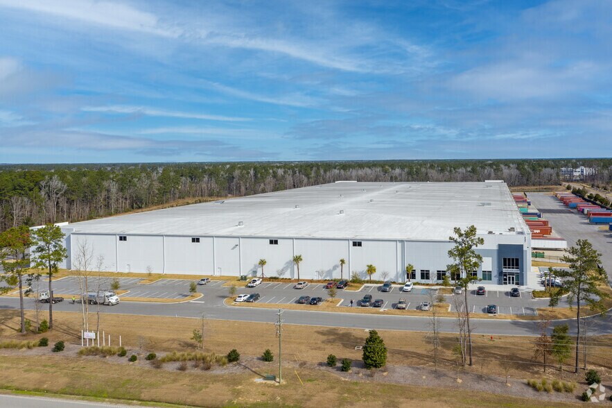 537 Omni Industrial Blvd, Summerville, SC to rent - Building Photo - Image 3 of 7