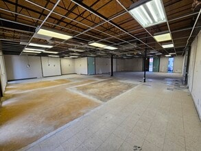 3050 Presidential Dr, Atlanta, GA to rent Interior Photo- Image 2 of 3