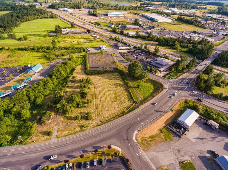 1695 Main St, Ferndale, WA for rent - Primary Photo - Image 1 of 12