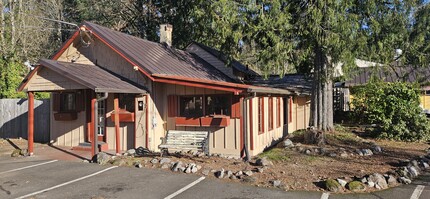 23804 E Greenwood Dr, Welches, OR for rent Building Photo- Image 1 of 13