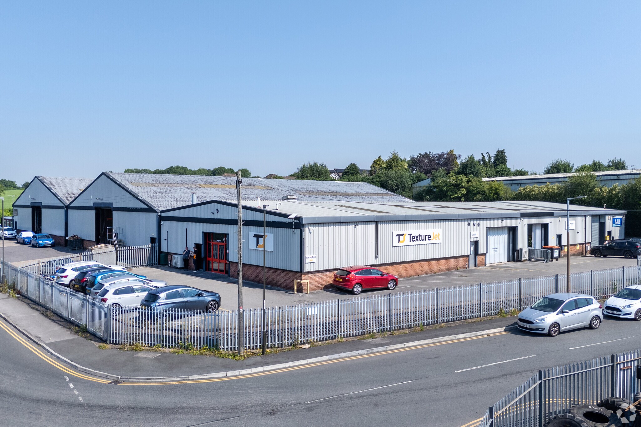 Heage Rd, Ripley to rent Primary Photo- Image 1 of 9