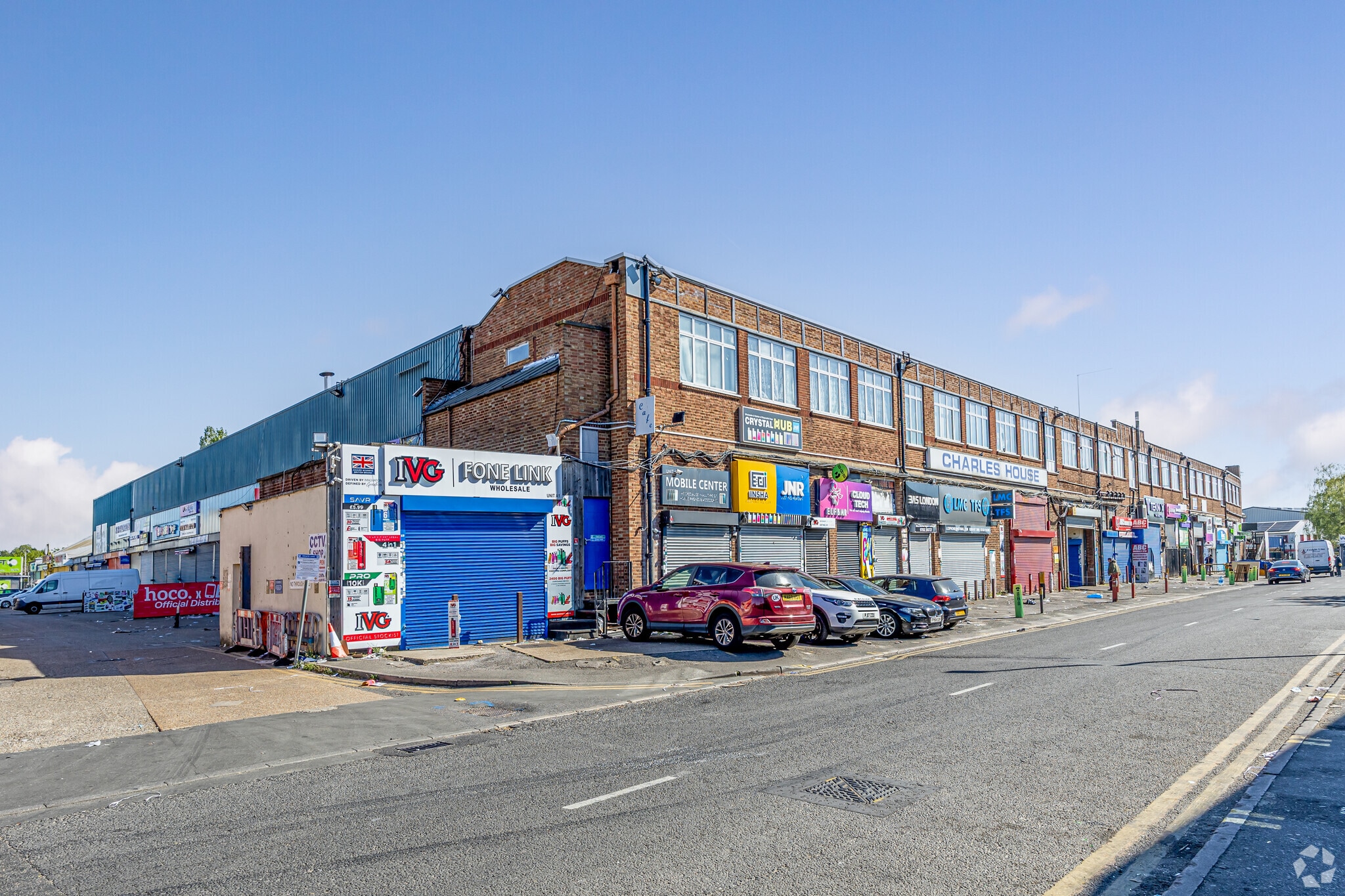 Bridge Rd, Southall to rent Primary Photo- Image 1 of 10