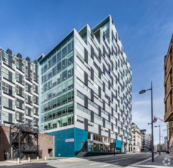 20 Chapel St, Liverpool to rent - Primary Photo - Image 1 of 24