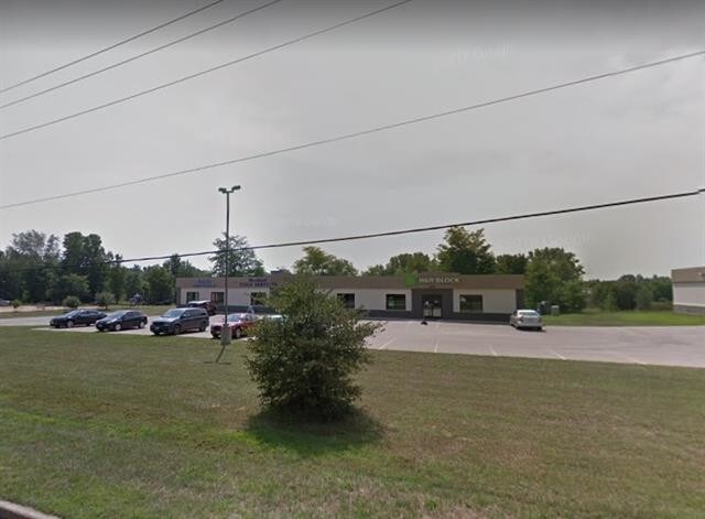 705-709 W Main St, Wautoma, WI to rent - Building Photo - Image 2 of 2