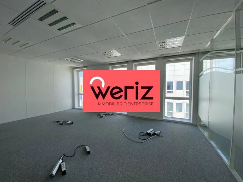 Office in Marseille to rent - Interior Photo - Image 3 of 7