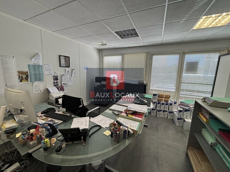 Office in Avignon for sale - Interior Photo - Image 3 of 9