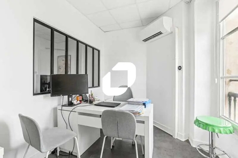Office in Bordeaux to rent - Interior Photo - Image 3 of 13