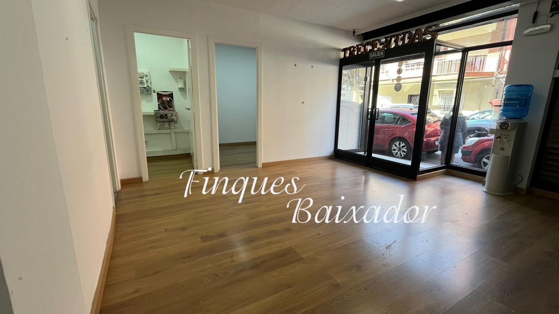Retail in Gavà, Barcelona to rent Interior Photo- Image 1 of 13