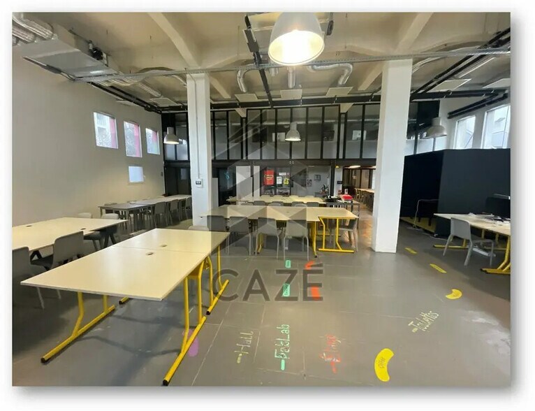 Office in Bègles to rent - Interior Photo - Image 1 of 3