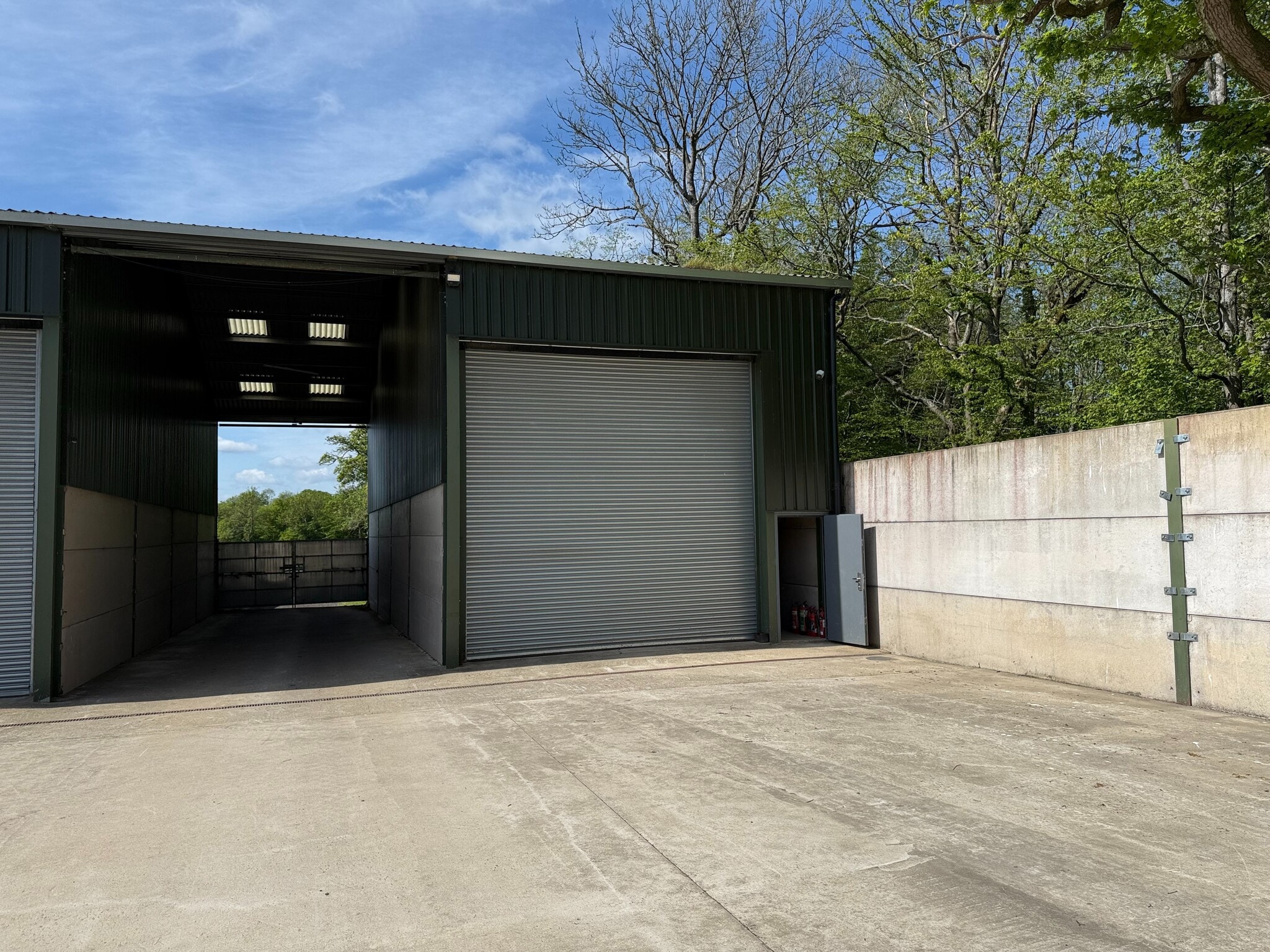 Rusper Rd, Capel to rent Building Photo- Image 1 of 9