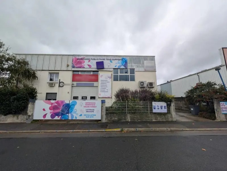 Light Industrial in Sartrouville for sale Building Photo- Image 1 of 7