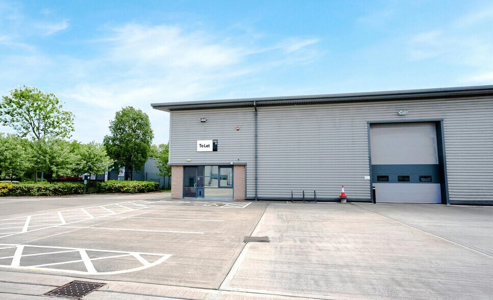 Cavendish Pl, Warrington to rent - Building Photo - Image 2 of 4