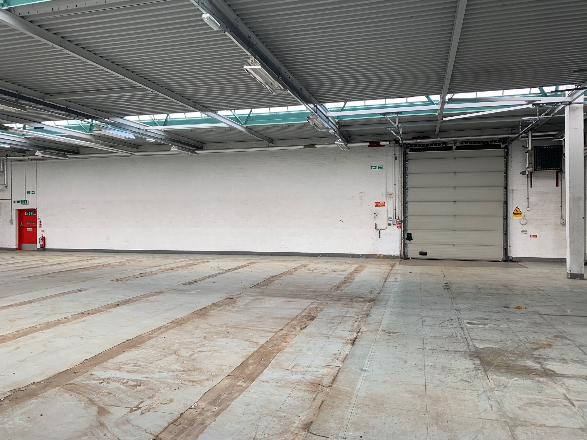 10-14 Hawbank Rd, East Kilbride to rent Building Photo- Image 1 of 13