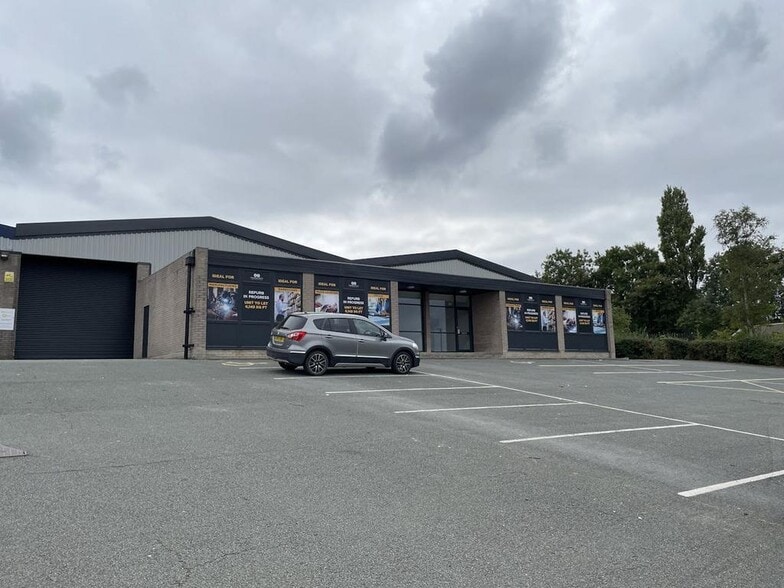 Federation Rd, Stoke On Trent to rent - Building Photo - Image 3 of 22