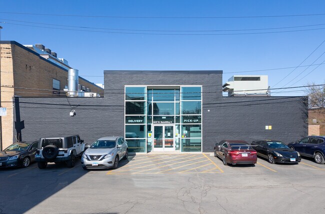 More details for 3517 N Spaulding Ave, Chicago, IL - Retail to Rent