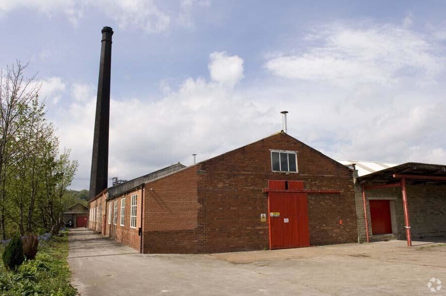 Station Rd, Mirfield for sale - Primary Photo - Image 1 of 1