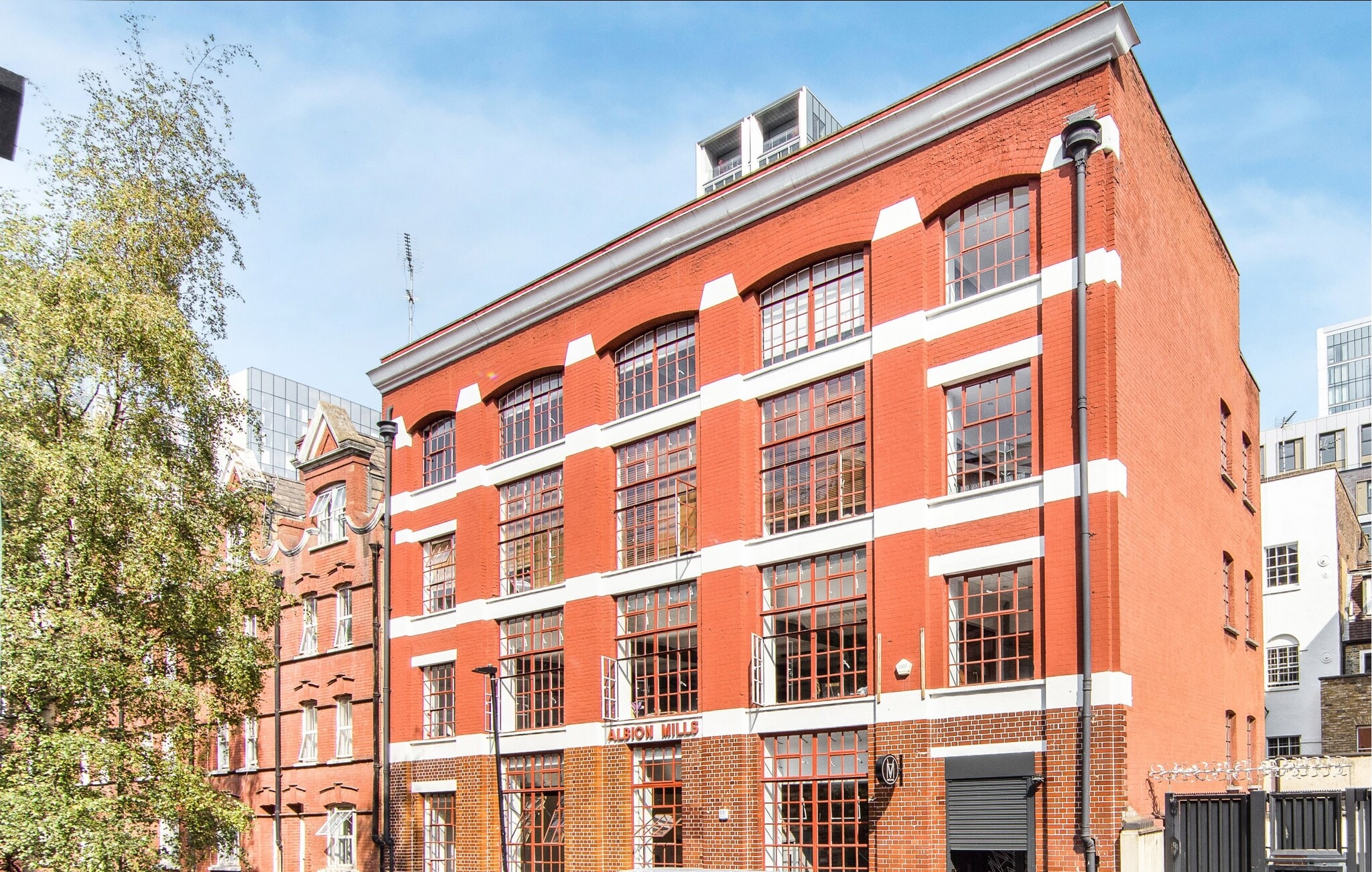 18 East Tenter St, London to rent Building Photo- Image 1 of 11