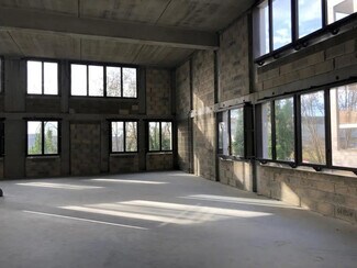 More details for 42 Rue René Char, Bordeaux - Light Industrial to Rent