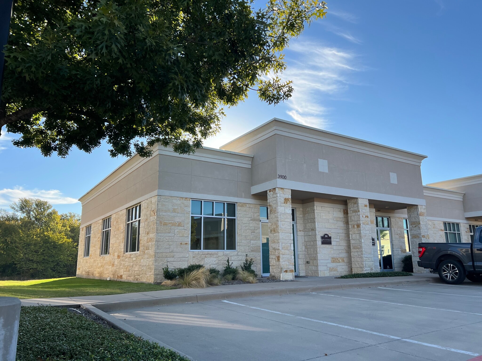 3900 S Stonebridge Dr, McKinney, TX to rent Building Photo- Image 1 of 8
