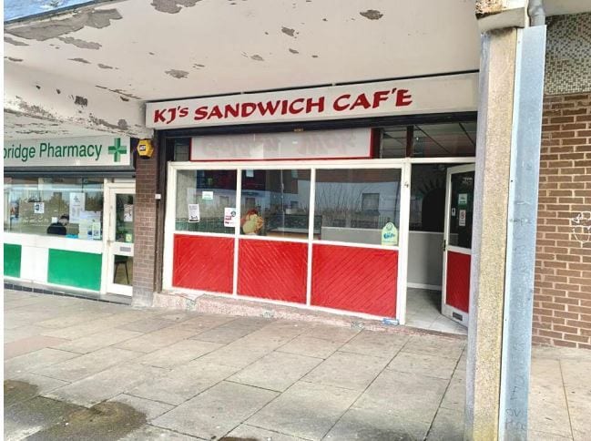 4 Broadgate, Bolton for sale - Primary Photo - Image 1 of 1