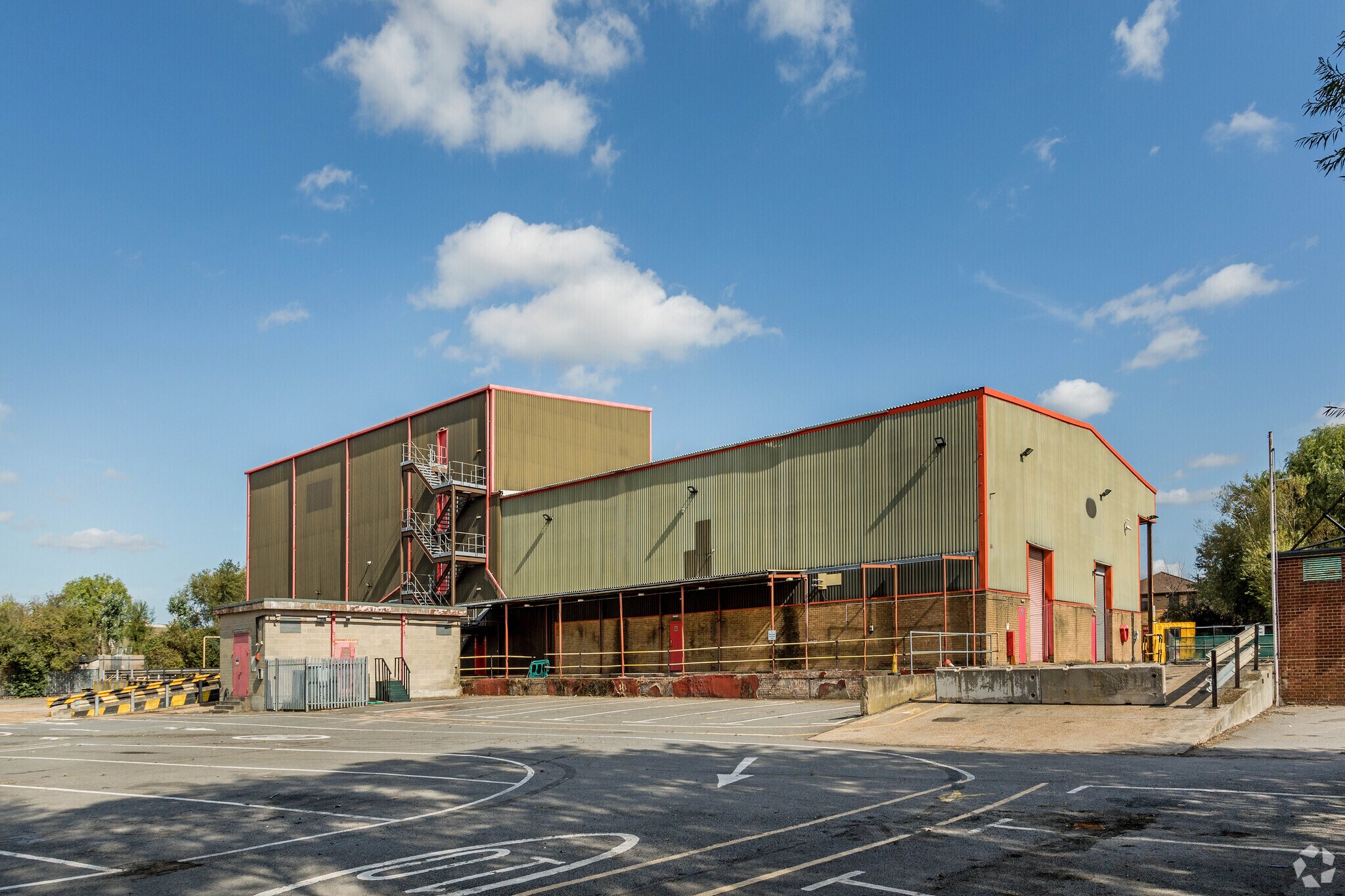 Mulberry Way, Belvedere for sale Building Photo- Image 1 of 1